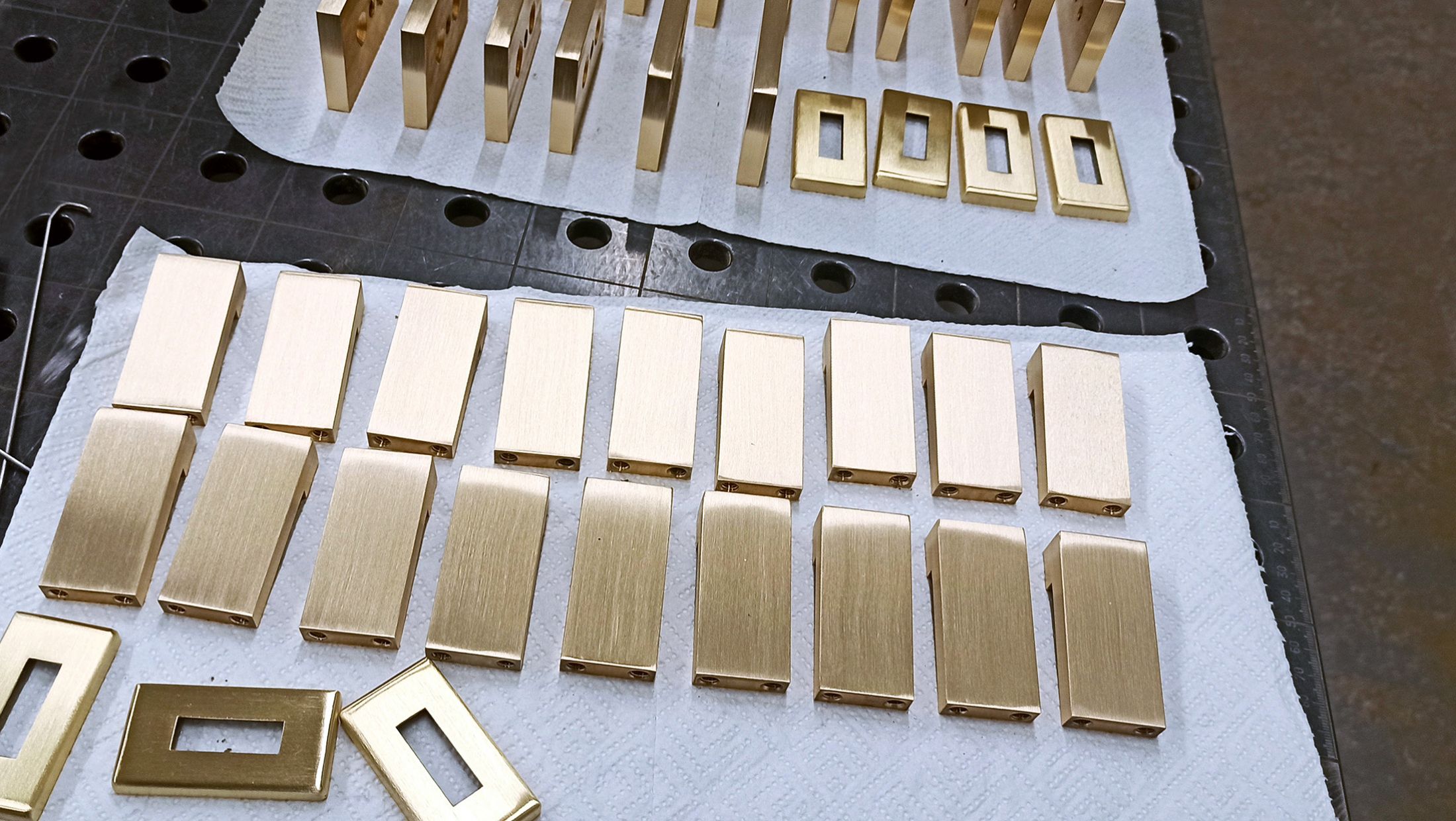 Metalna galanterija - interijeri