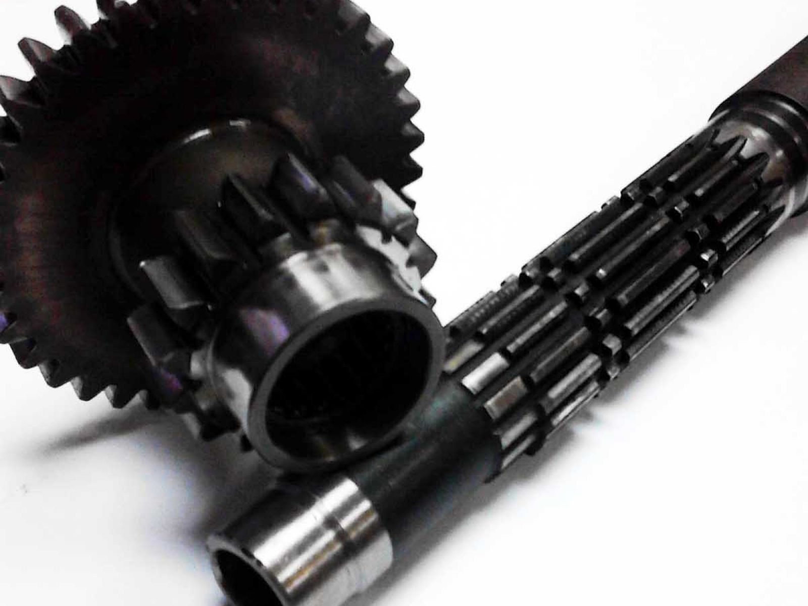  Reparatura osovine getribe kamiona